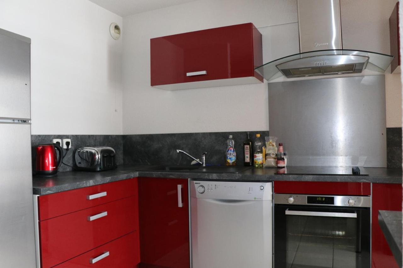 Deluxe Ski And Summer Apartment, Parking And Wifi 부르생모리스 외부 사진